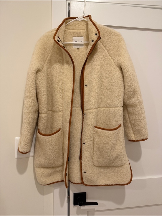Madewell Jackets & Blazers - Madewell Cream Sherpa Coat with Tan Trim - Women